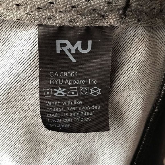 RYU zip up jacket - Picture 7 of 9